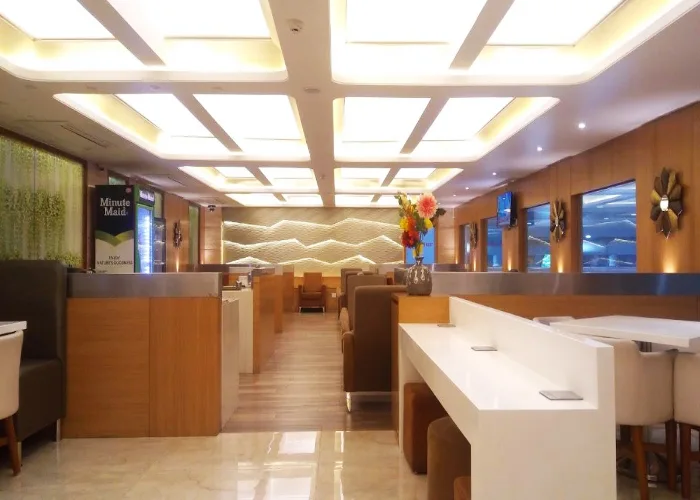 BlackBerry Restaurant & Bar — CJB Terminal 1 Domestic lounge