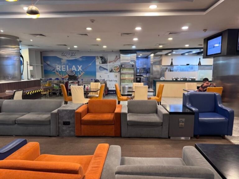 Aviserv Lounge East Mumbai