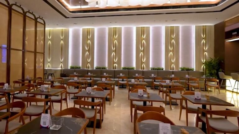 Adani Silver Lounge Mumbai